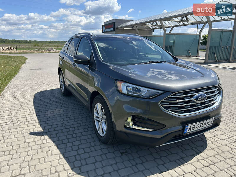Внедорожник / Кроссовер Ford Edge 2020 в 