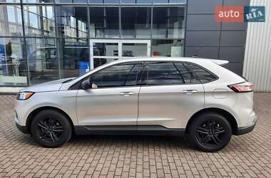Внедорожник / Кроссовер Ford Edge 2018 в 