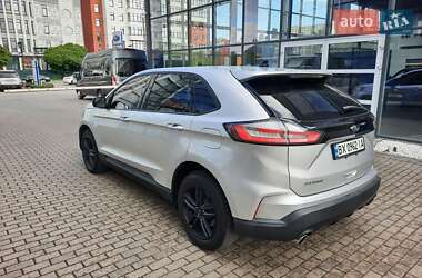 Внедорожник / Кроссовер Ford Edge 2018 в 