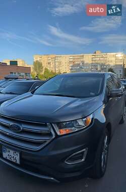 Внедорожник / Кроссовер Ford Edge 2017 в 