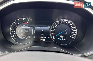 Внедорожник / Кроссовер Ford Edge 2016 в 