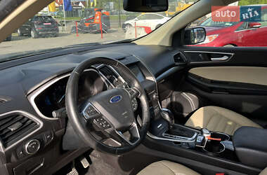 Внедорожник / Кроссовер Ford Edge 2017 в 