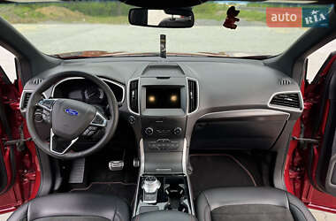 Внедорожник / Кроссовер Ford Edge 2020 в 