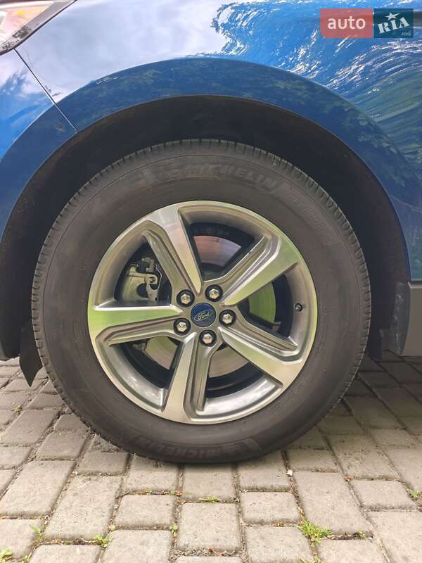 Внедорожник / Кроссовер Ford Edge 2020 в Львове