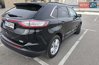 Внедорожник / Кроссовер Ford Edge 2018 в 
