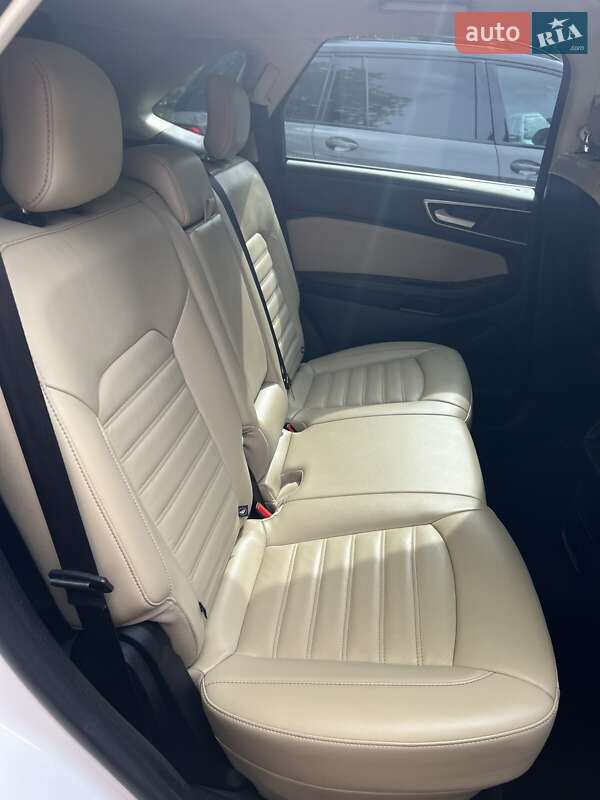 Внедорожник / Кроссовер Ford Edge 2018 в Хмельницком