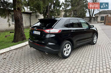 Позашляховик / Кросовер Ford Edge 2016 в 