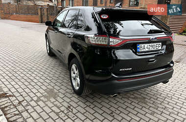 Позашляховик / Кросовер Ford Edge 2016 в 