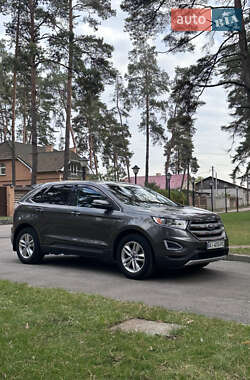 Внедорожник / Кроссовер Ford Edge 2016 в 