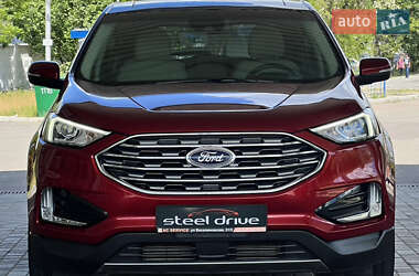 Внедорожник / Кроссовер Ford Edge 2019 в 
