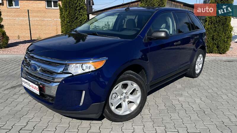 Позашляховик / Кросовер Ford Edge 2013 в 