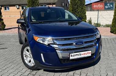 Позашляховик / Кросовер Ford Edge 2013 в 
