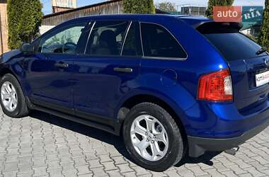Позашляховик / Кросовер Ford Edge 2013 в 