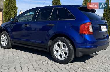 Позашляховик / Кросовер Ford Edge 2013 в 