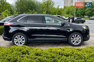 Внедорожник / Кроссовер Ford Edge 2020 в 