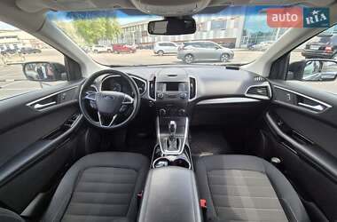 Внедорожник / Кроссовер Ford Edge 2017 в 