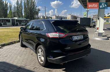 Внедорожник / Кроссовер Ford Edge 2016 в 