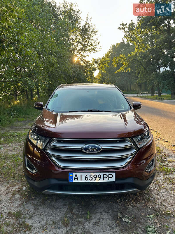 Позашляховик / Кросовер Ford Edge 2015 в Василькові