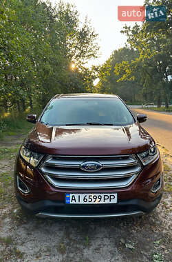 Позашляховик / Кросовер Ford Edge 2015 в 