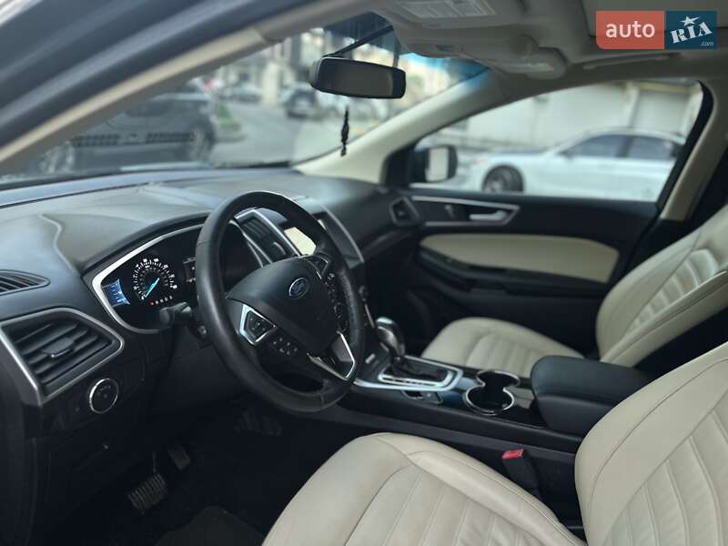 Внедорожник / Кроссовер Ford Edge 2016 в Хмельницком