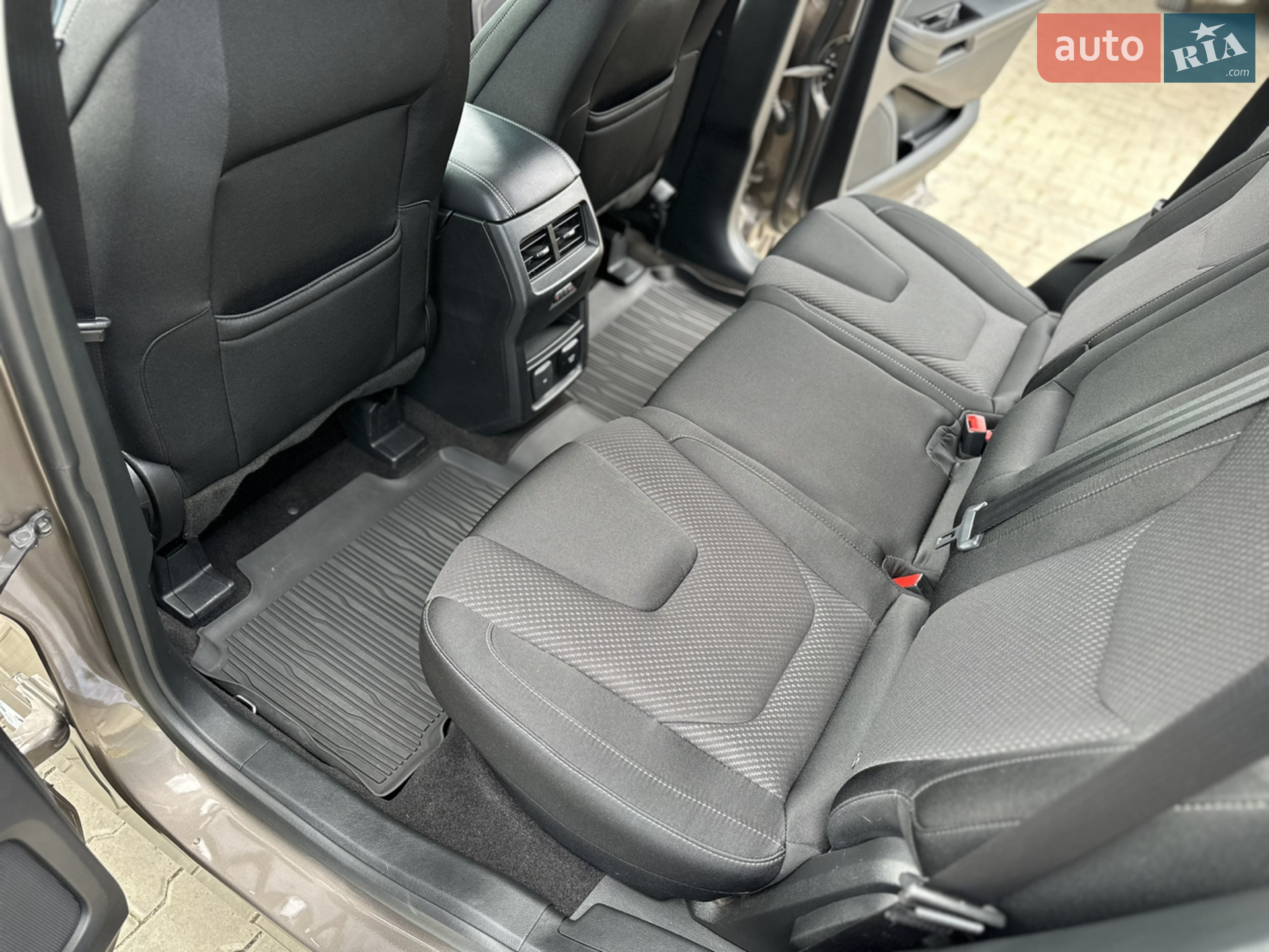 2019 Ford Edge - мініатюра 37