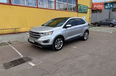 Внедорожник / Кроссовер Ford Edge 2017 в 