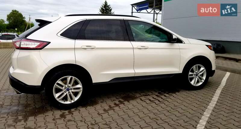 Внедорожник / Кроссовер Ford Edge 2016 в Нововолынске