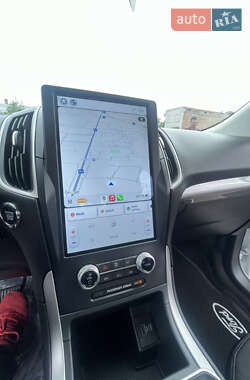 Внедорожник / Кроссовер Ford Edge 2022 в 
