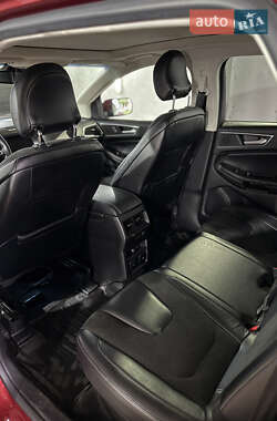 Внедорожник / Кроссовер Ford Edge 2016 в 