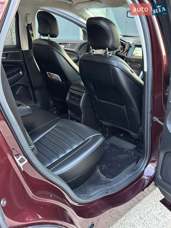 Позашляховик / Кросовер Ford Edge 2017 в Івано-Франківську