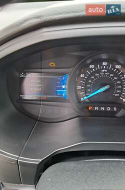 Внедорожник / Кроссовер Ford Edge 2022 в 