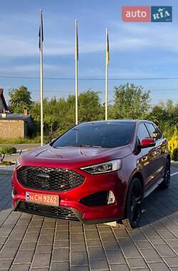 Внедорожник / Кроссовер Ford Edge 2019 в 
