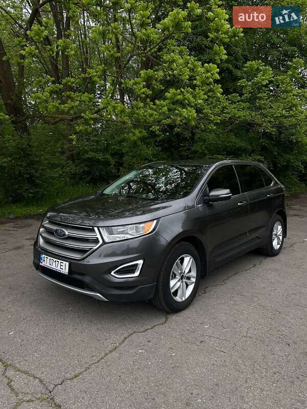 Внедорожник / Кроссовер Ford Edge 2015 в 