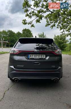 Внедорожник / Кроссовер Ford Edge 2015 в 