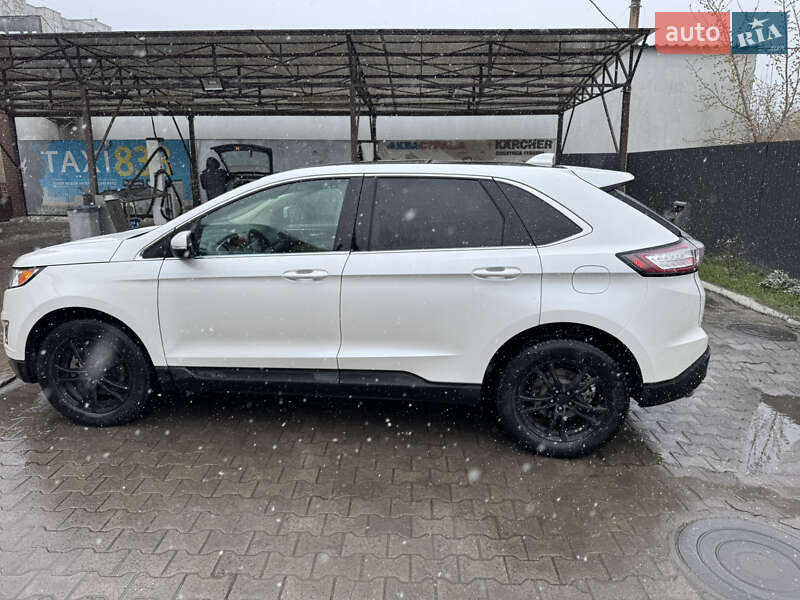 Внедорожник / Кроссовер Ford Edge 2015 в Хмельницком