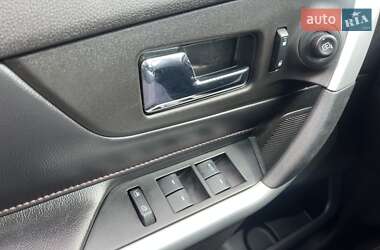 Внедорожник / Кроссовер Ford Edge 2011 в 