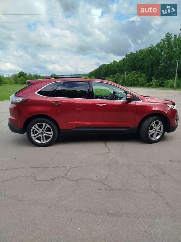 Позашляховик / Кросовер Ford Edge 2018 в Умані