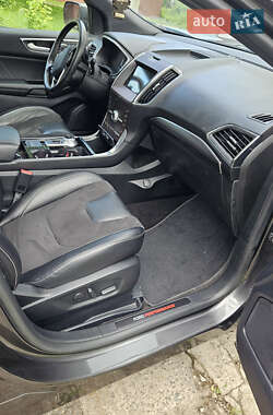 Внедорожник / Кроссовер Ford Edge 2020 в 