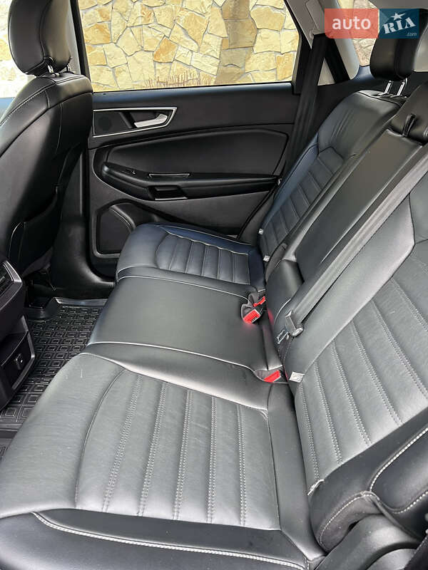 Позашляховик / Кросовер Ford Edge 2018 в Києві