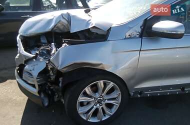 Внедорожник / Кроссовер Ford Edge 2020 в 