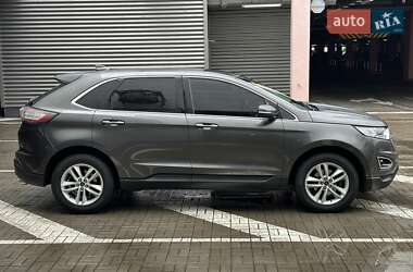Внедорожник / Кроссовер Ford Edge 2015 в 