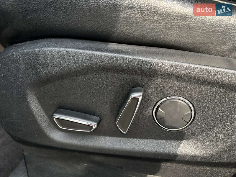 Внедорожник / Кроссовер Ford Edge 2015 в Львове