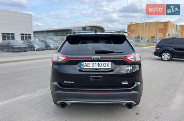 Внедорожник / Кроссовер Ford Edge 2017 в 