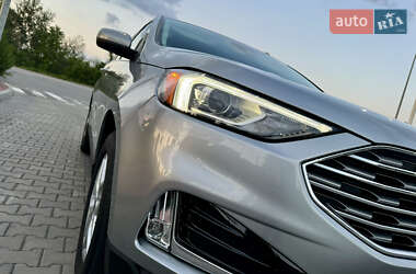 Внедорожник / Кроссовер Ford Edge 2022 в 
