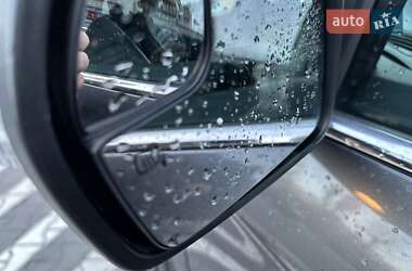 Позашляховик / Кросовер Ford Edge 2015 в 