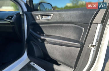 Внедорожник / Кроссовер Ford Edge 2016 в 