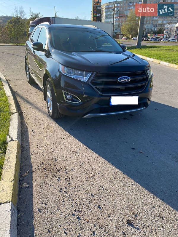 Внедорожник / Кроссовер Ford Edge 2015 в 