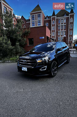 Внедорожник / Кроссовер Ford Edge 2016 в 