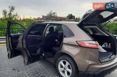 Внедорожник / Кроссовер Ford Edge 2019 в 