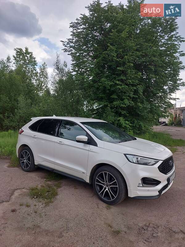 Внедорожник / Кроссовер Ford Edge 2019 в Киеве